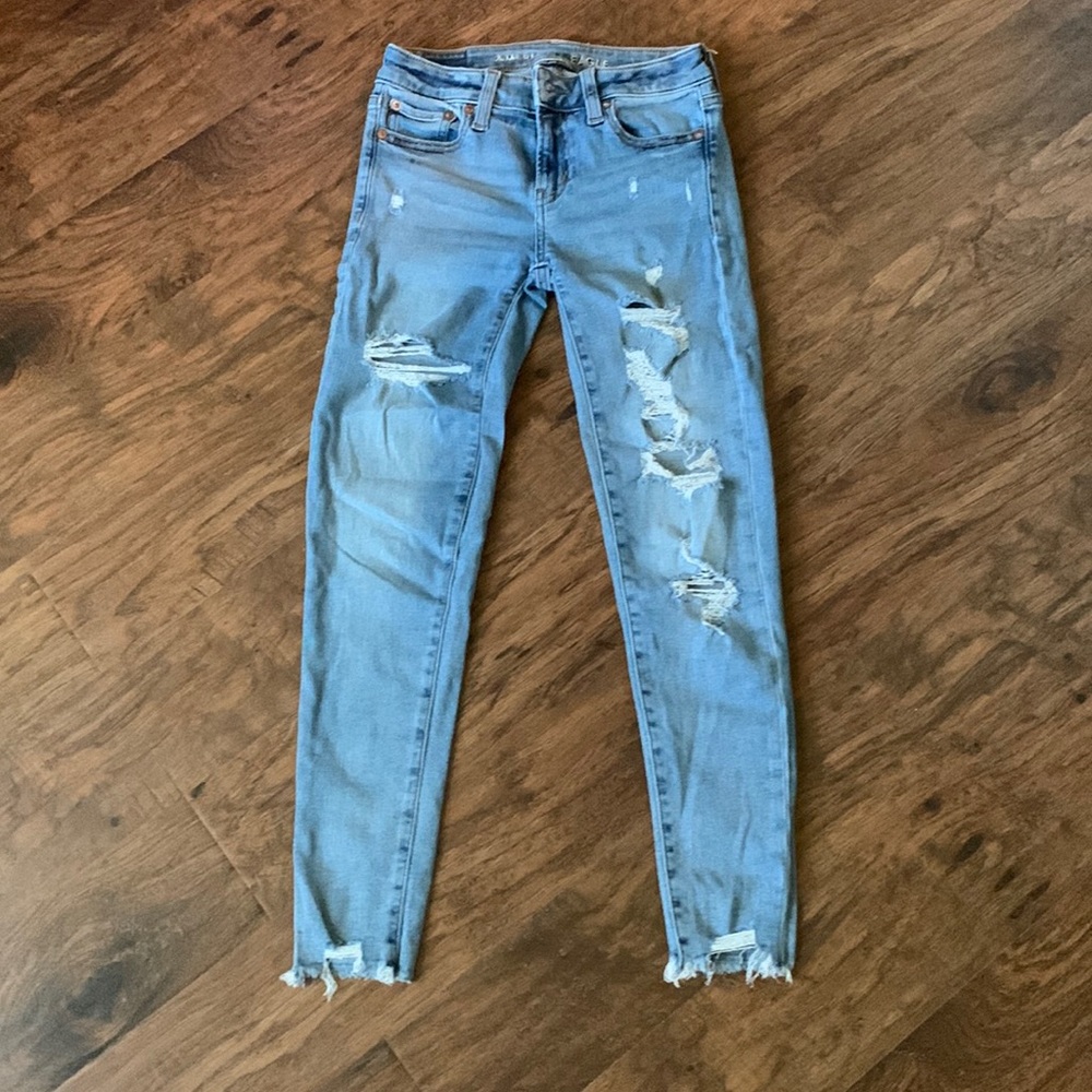 Womens American Eagle Next Level Stretch Size 0 Short Ripped Skinny Jeans